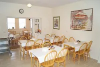 Regency Guest House Manchester North Hotels in Middleton