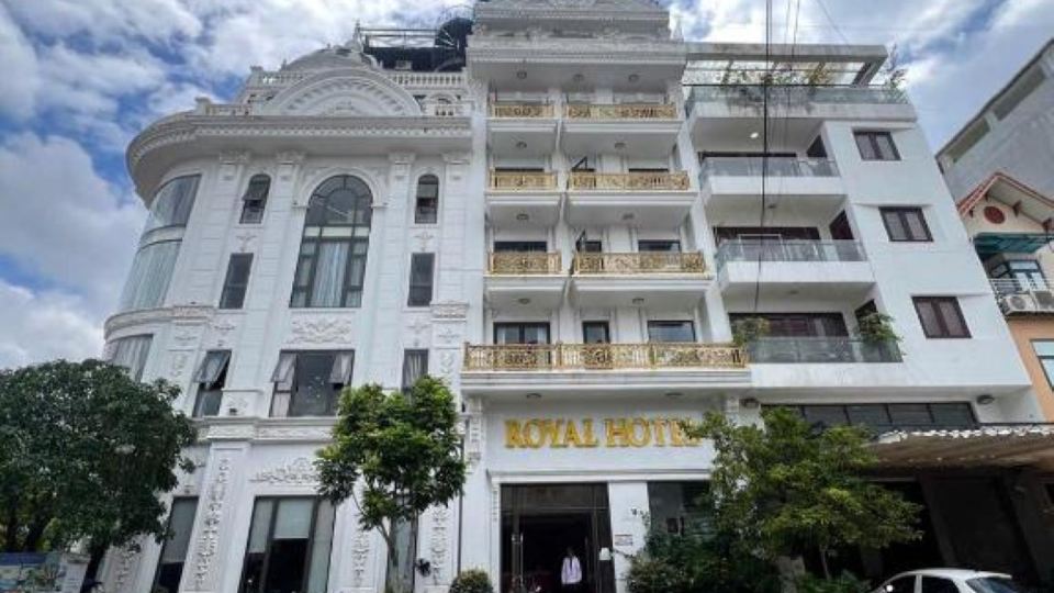 Royal Hotel