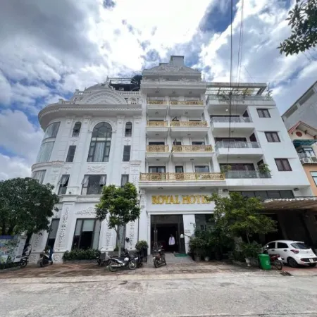 Royal Hotel