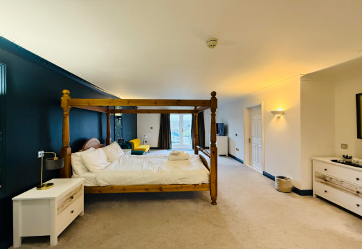 허스틴스 호텔 이미지