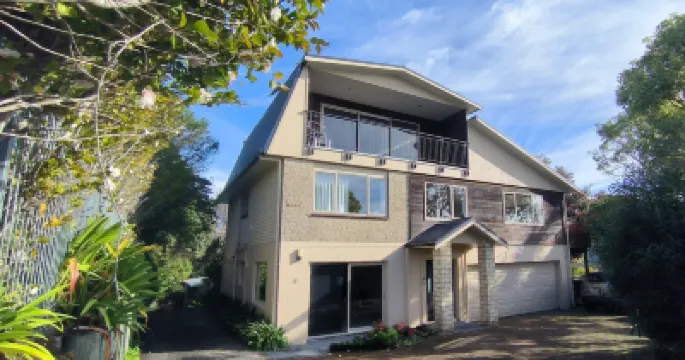 Birdsong hideaway two-bedroom suite โรงแรมใกล้อัลบานี