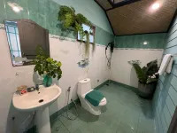 Benny family’s beach hostel