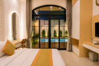Anuraga villa & rooftop bar