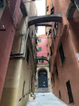 Casetta dello Zucchero - walk to the Aquarium!