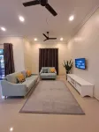 ZN Homestay Gong Badak - Netflix + Free Wi-Fi - 4 tähden