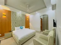 Sky Lodge Executive Hotels in 