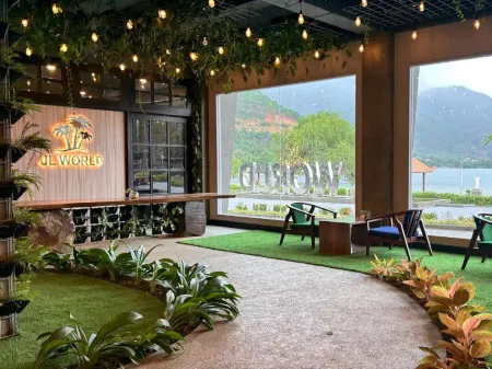 JL World Hotel Dili Отели рядом с достопримечательностью «Chega! Exhibition»