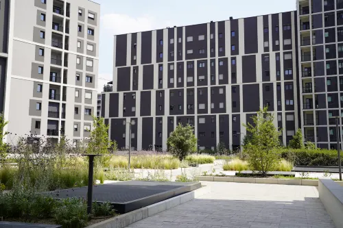 Milan Merlata city living Các khách sạn ở Pero