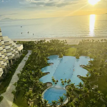 The Arena Cam Ranh - Sea Tower Condotel Hotels near Terminal 1, Cam Ranh Airport