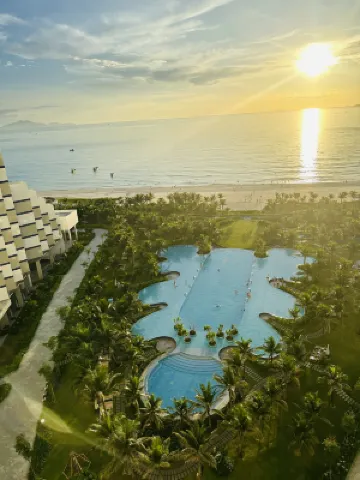 The Arena Cam Ranh - Sea Tower Condotel Hotels near Cam Ranh International Airport