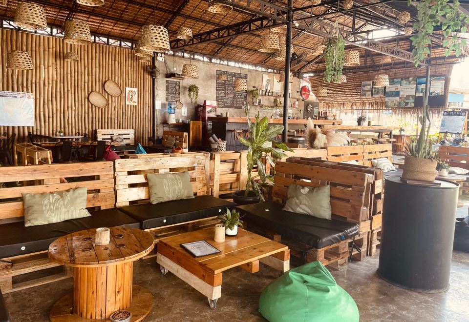 모알보알 숙소 전경