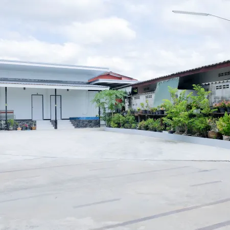 Thongkon Hotel