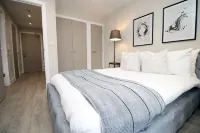 Spacious 1BR Home in Cardiff Bay!