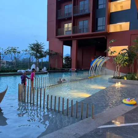 Piccadilly Residence Ipoh - Private Car Park - High Floor with Balcony - 3 Min to Famous Eatries
