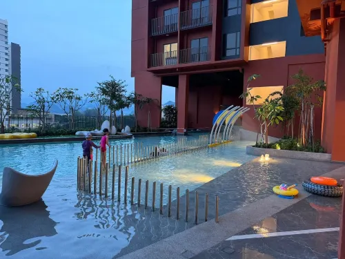Piccadilly Residence Ipoh - Private Car Park - High Floor with Balcony - 3 Min to Famous Eatries
