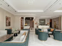 Solaya Hotel Hotels in Van Don