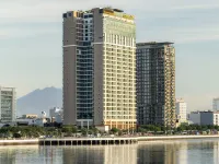 TUI BLUE Han River Hotels near Cham Museum