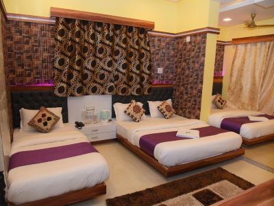 Royal Inn By Glitz Hotels