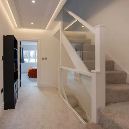 Luxurious 4 Bed House - Close to Windsor Castle!