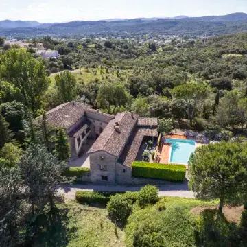 Cottage Menthe on large domain with Pool, Spa, Tennis