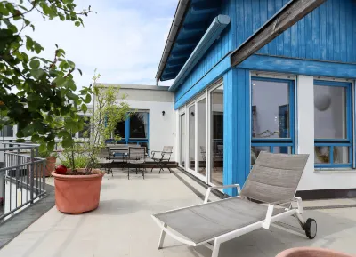 25 min to Center Spacious 140m² Flat South Munich  호텔