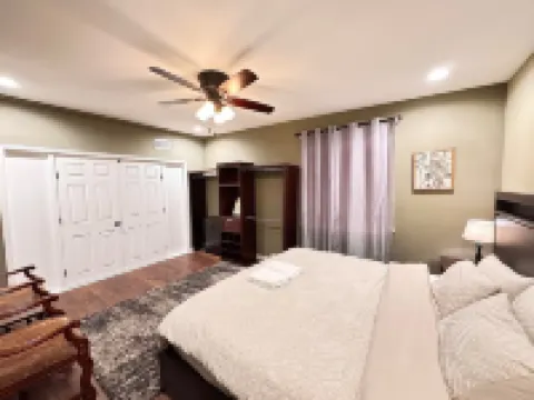 The Quiet Lux Room #3 with KB(Kingsize Bed) Hotels in Rowland Heights