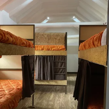 CUSCO DORMS