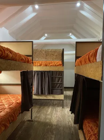 CUSCO DORMS