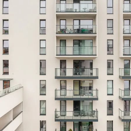 Lumina stylish 3-room apart with balcony