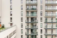 Lumina stylish 3-room apart with balcony Hotels in 