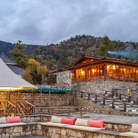 Tenzinling Luxury Villa