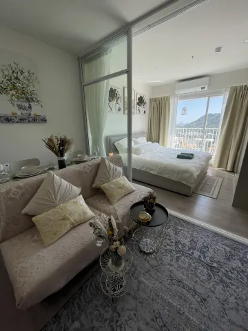 อาพาร์ทเม้น 1 ห้องนอน พร้อมวิวทะเล และวิวภูเขา