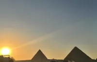 Holy Pyramid Hotel - 3-Star