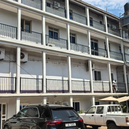 Kaa Highway Hotel