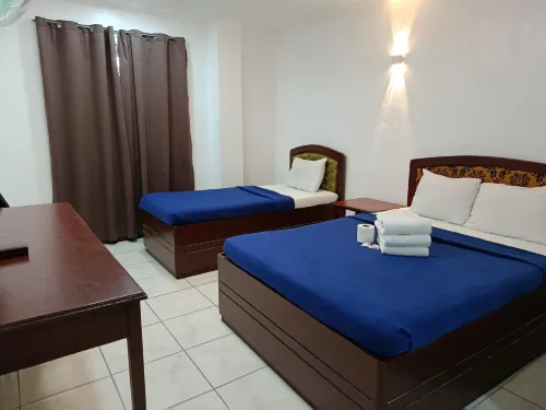 Session Stay Inn - Hostels