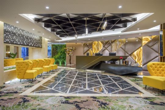 5. 호텔 스타 퍼시..