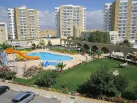 Alexius Pool Apartments Hotel di Yeni Bogazici