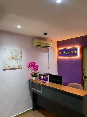 ROYAL HOTEL by MR VJ Business Отели рядом с достопримечательностью «Эспланаде Куатан»