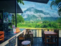 Ban Hao Riverstay Muang Fuang Hotels in Feuang