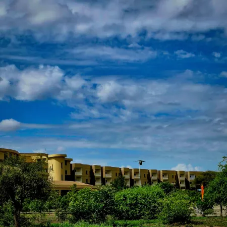 Amboseli Safari Club Hotel Отели в г. Кимана