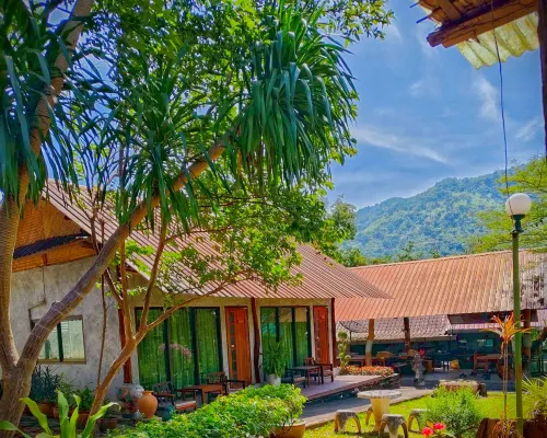 Phakphing Erawan Homestay Hotels in Si Sawat