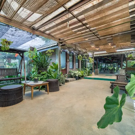 Dedaunan Guesthouse