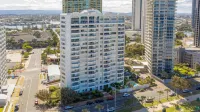 The Coastal - Luxury Beachfront Apartments with Parking & Pool