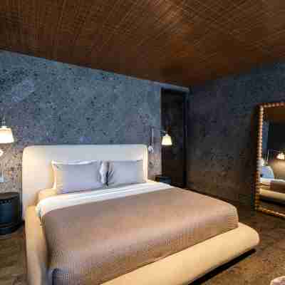 The Lima Ocean Suites Pererenan Rooms