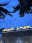Brown Street Cafe and Vacation House