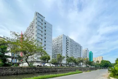 Park Point Inn @ Cengkareng Hotel di Cengkareng