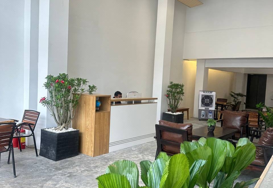 톤레 호스텔 내부