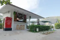 Suan Pa Khao Lom Homestay Các khách sạn gần Wat Hat Sung