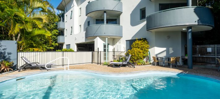 Noosa River Sandy Shores Hotels in Noosaville