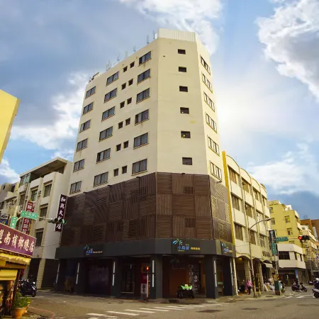 Hexing Hotel